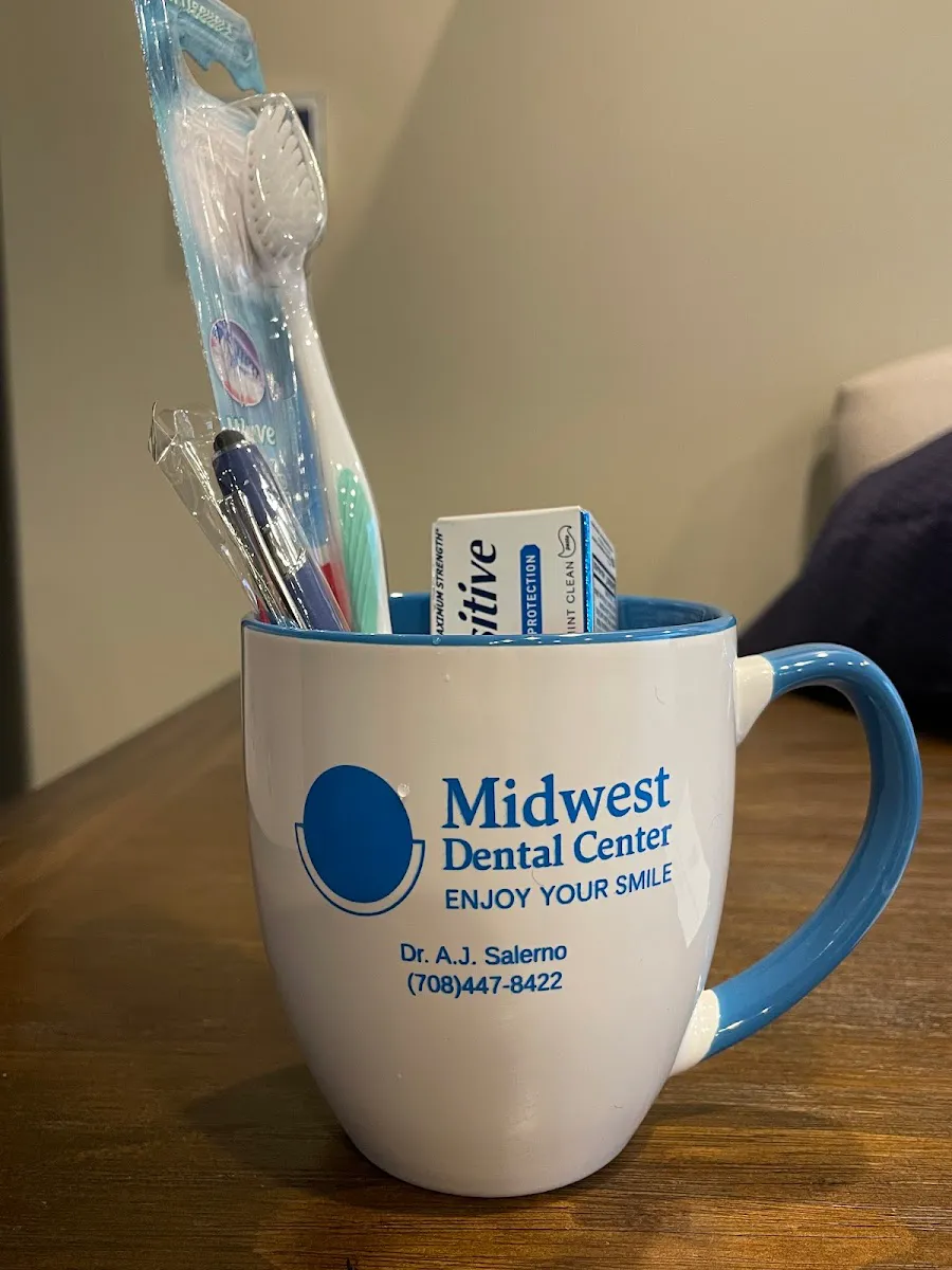 Midwest Dental Center Picture 7