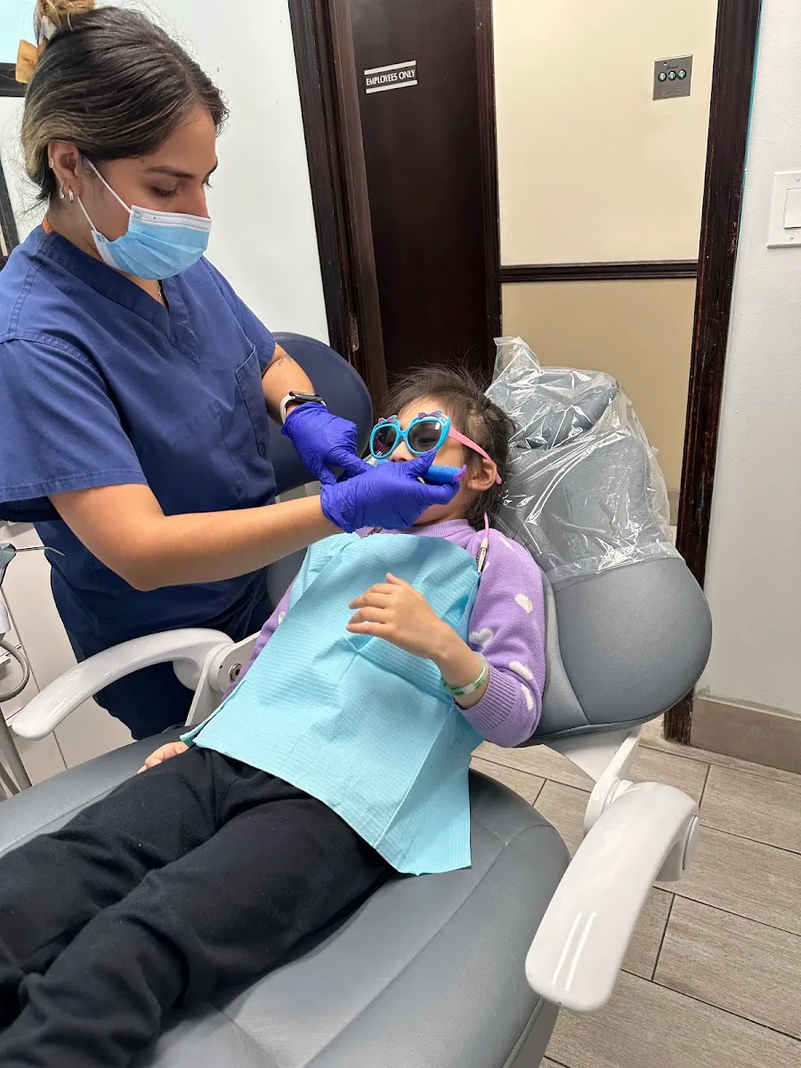 Family Dental of Lincoln Picture 3