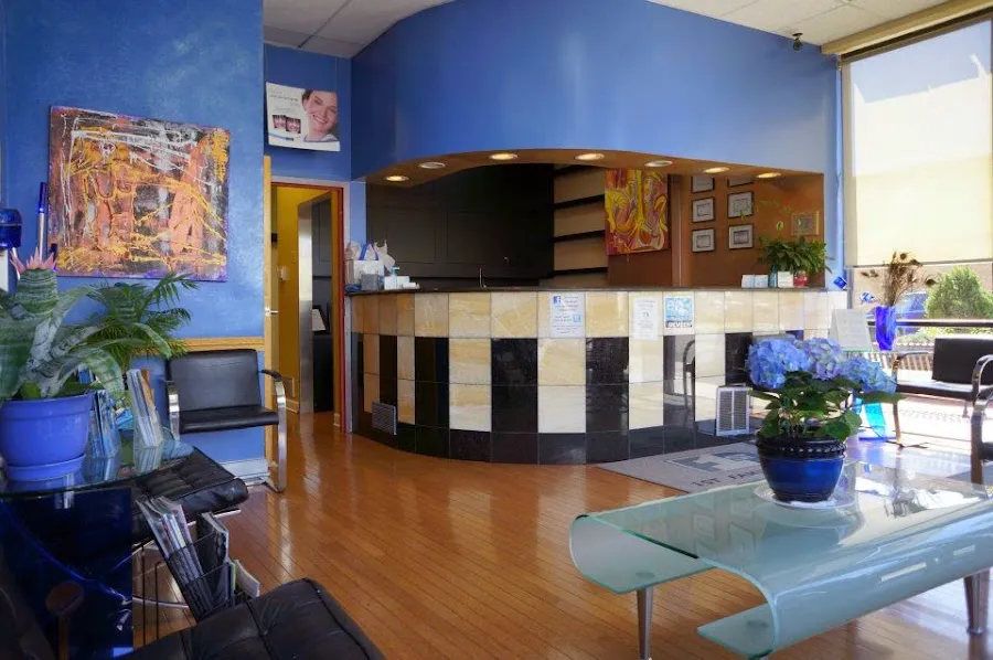 1st Family Dental-Andersonville Picture 2