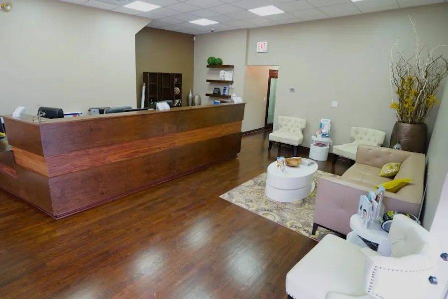 1st Family Dental-Andersonville Picture 4