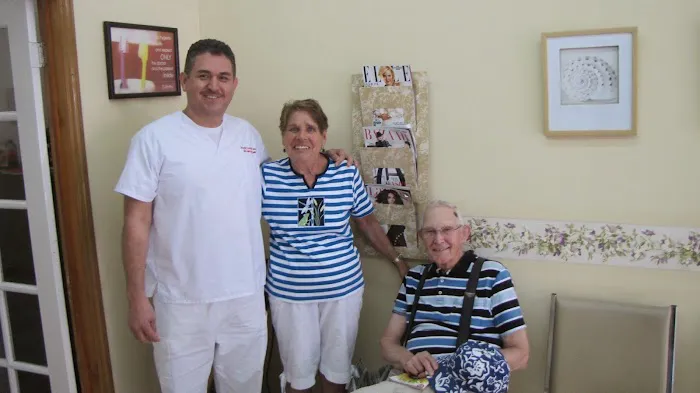 Magic Dental Clinic Picture 1
