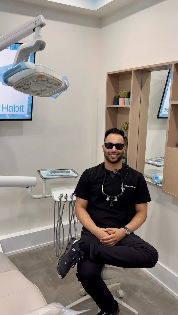 Habit Dental - Family & Emergency Dentistry Etobicoke Picture 1