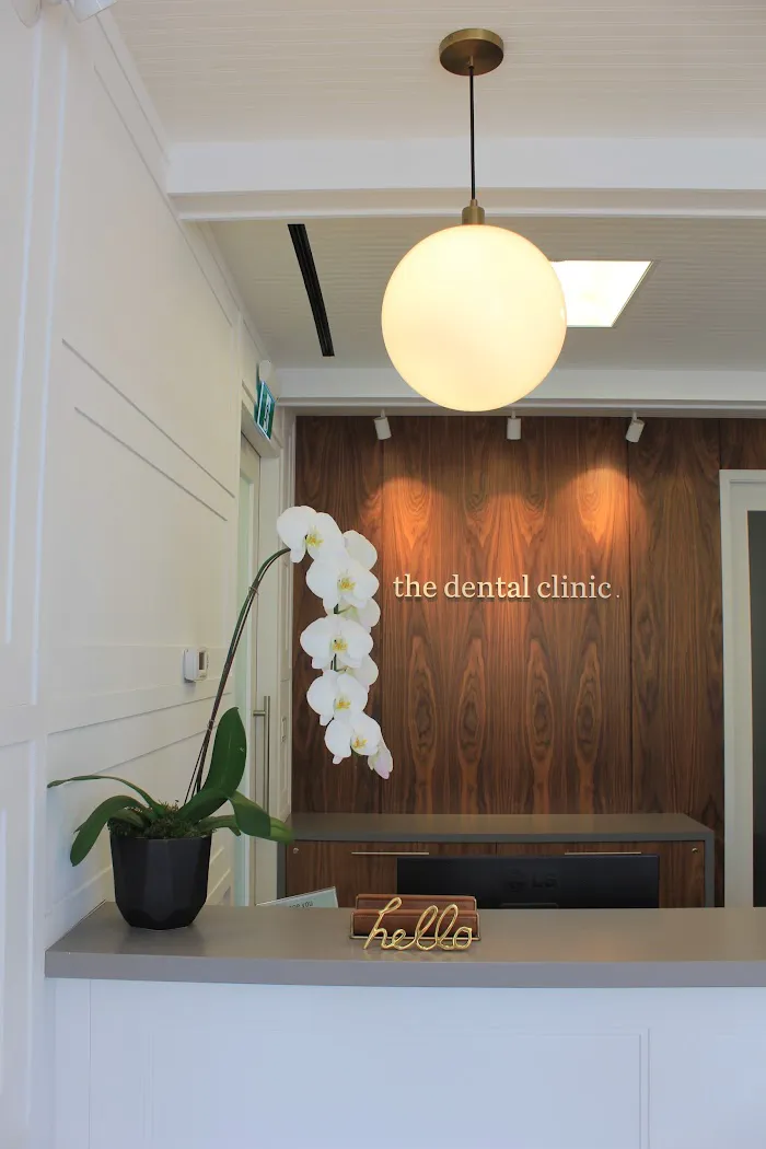 The Dental Clinic - Office of Dr. Rahul Shah, Dr. Deanna Lue, Dr. Janine Koutsaris & Dr. Noah Naygeboren Picture 8