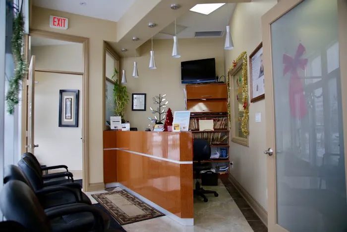 New Delhi Dental - Markham Picture 3