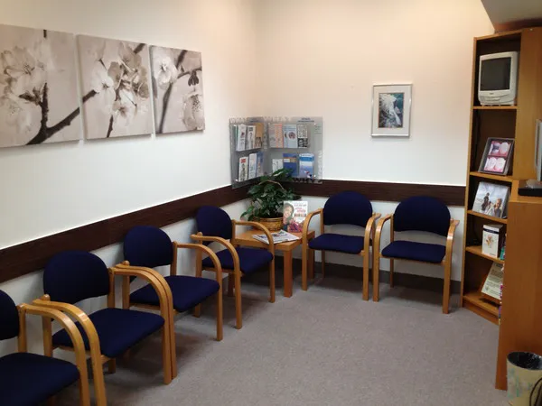 Thornhill Family Dental | Dr. Ricky Leung | Family & Cosmetic Dental Office Picture 4