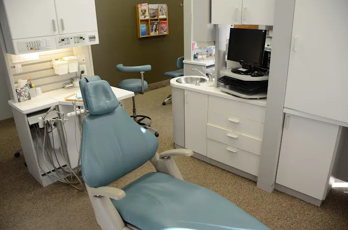 Great Lakes Family Dental Group - Livonia Picture 2
