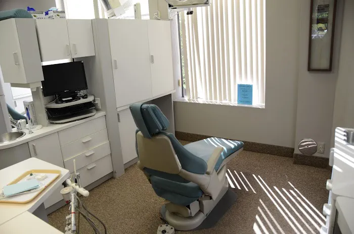 Great Lakes Family Dental Group - Livonia Picture 3
