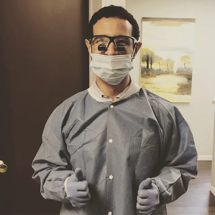 Livonia Smiles Dental Center Picture 3