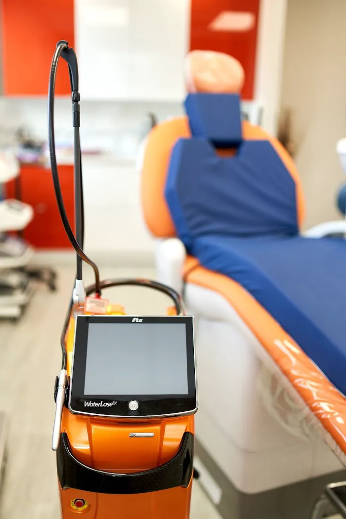 K&K Dental Studio Picture 8