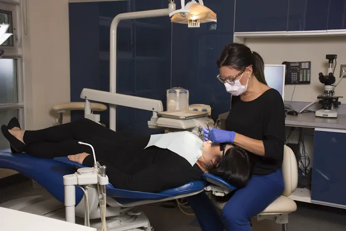 Manor Park Dental Picture 4