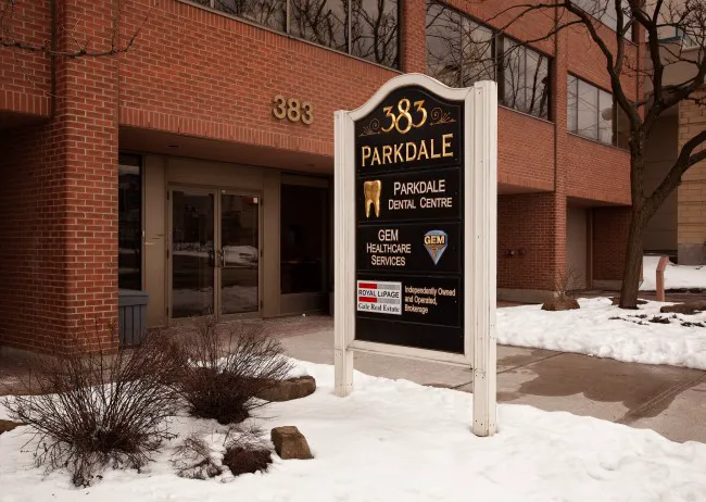 Parkdale Dental Centre Picture 1