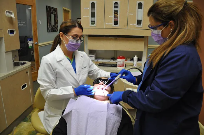 Cosmetic & Family Dentistry Picture 2