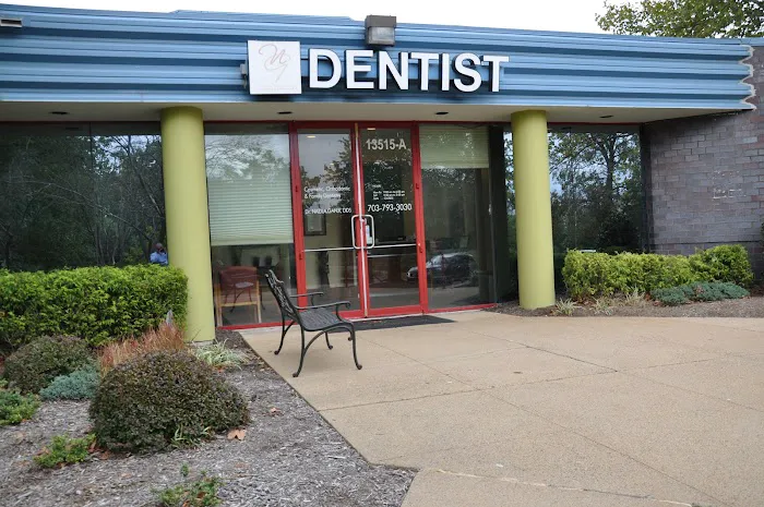 Cosmetic & Family Dentistry Picture 9