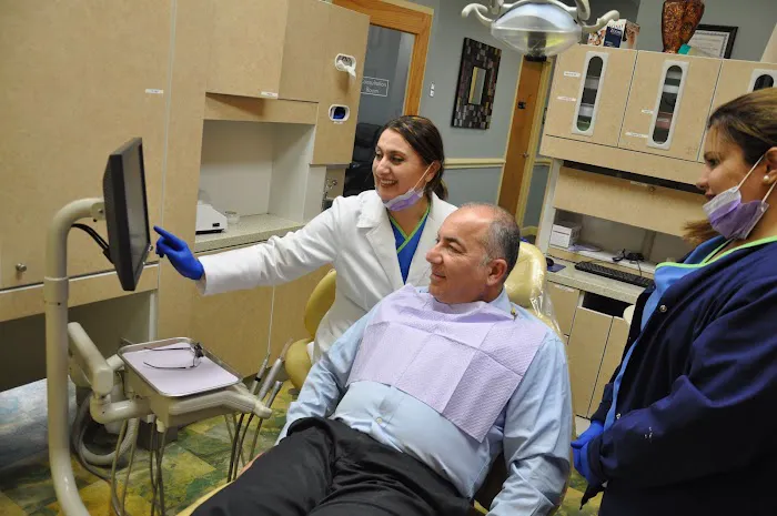 Cosmetic & Family Dentistry Picture 8