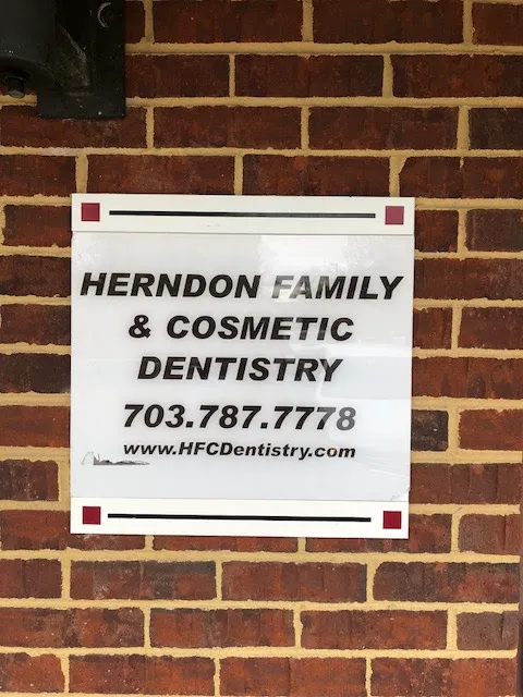 Herndon Family & Cosmetic Dentistry Picture 4