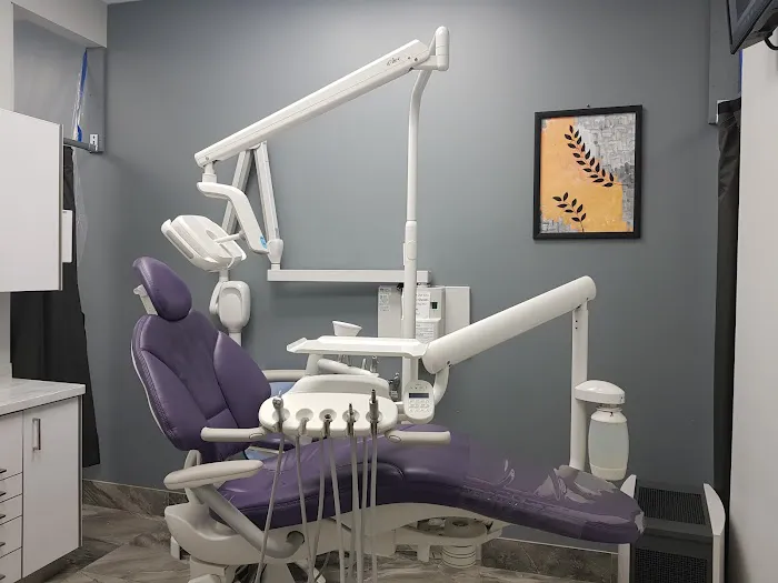 Royal East Dental - Dundas Picture 6