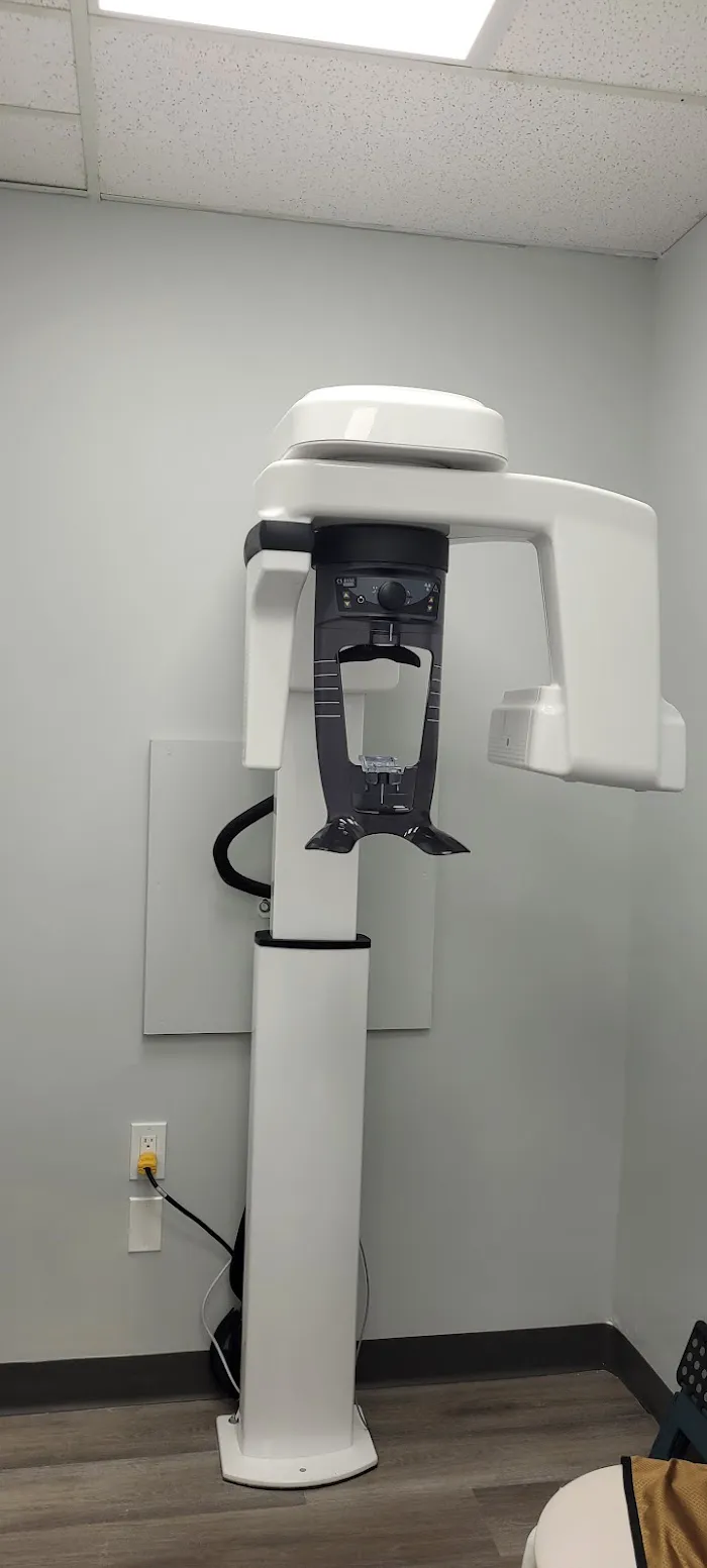 Rosewood Dentistry Dental Clinic Picture 4