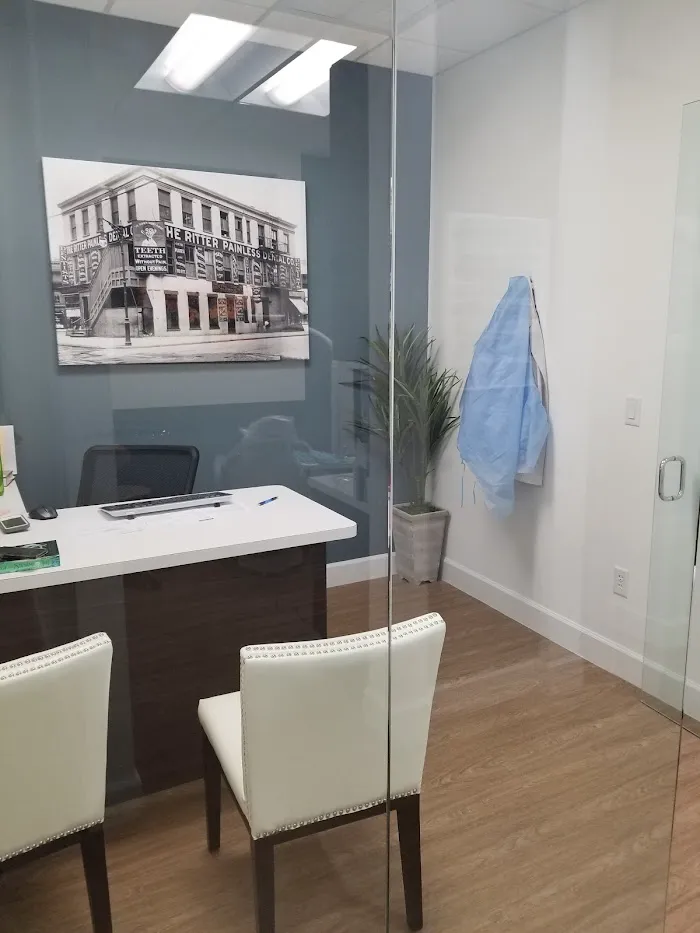 Modern Dentists of Port St. Lucie Picture 2