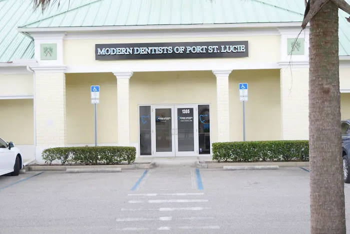Modern Dentists of Port St. Lucie Picture 5