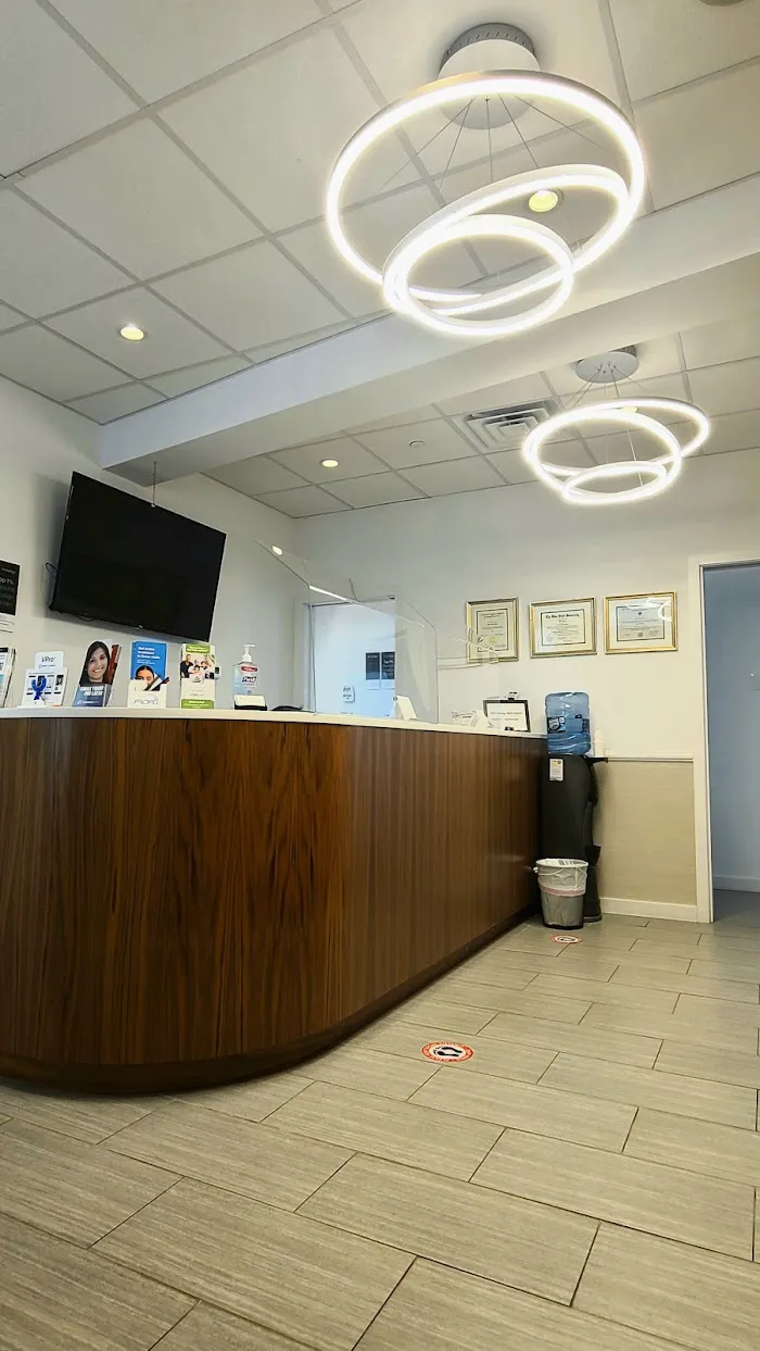 New York Dental Studio Picture 2