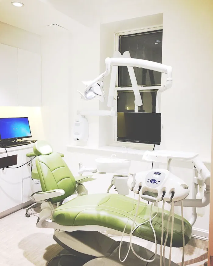 Astor Smile Dental Picture 6