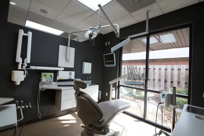 Nordhus Dentistry Picture 1