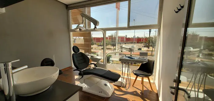 Dens & Dent Especialidades Dentales Picture 5