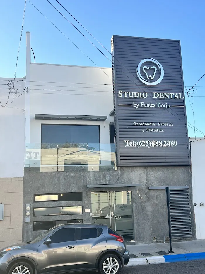 Studio dental Picture 1