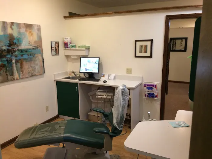 Walnut Street Family Dentistry - Doug Eriks Picture 1