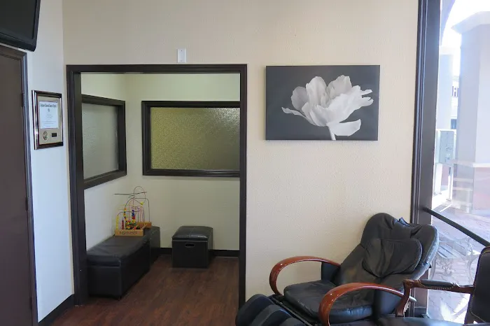 De Zavala Dental Picture 2