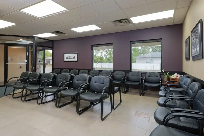 Hall Dental in Lethbridge Picture 4