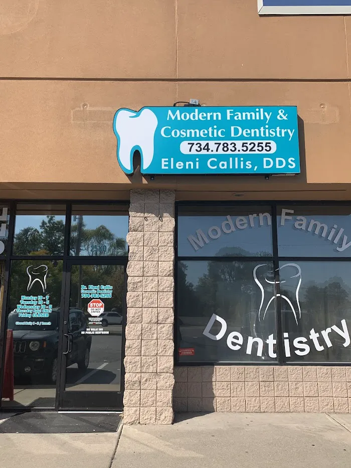 Eleni Callis DDS PLLC Picture 1
