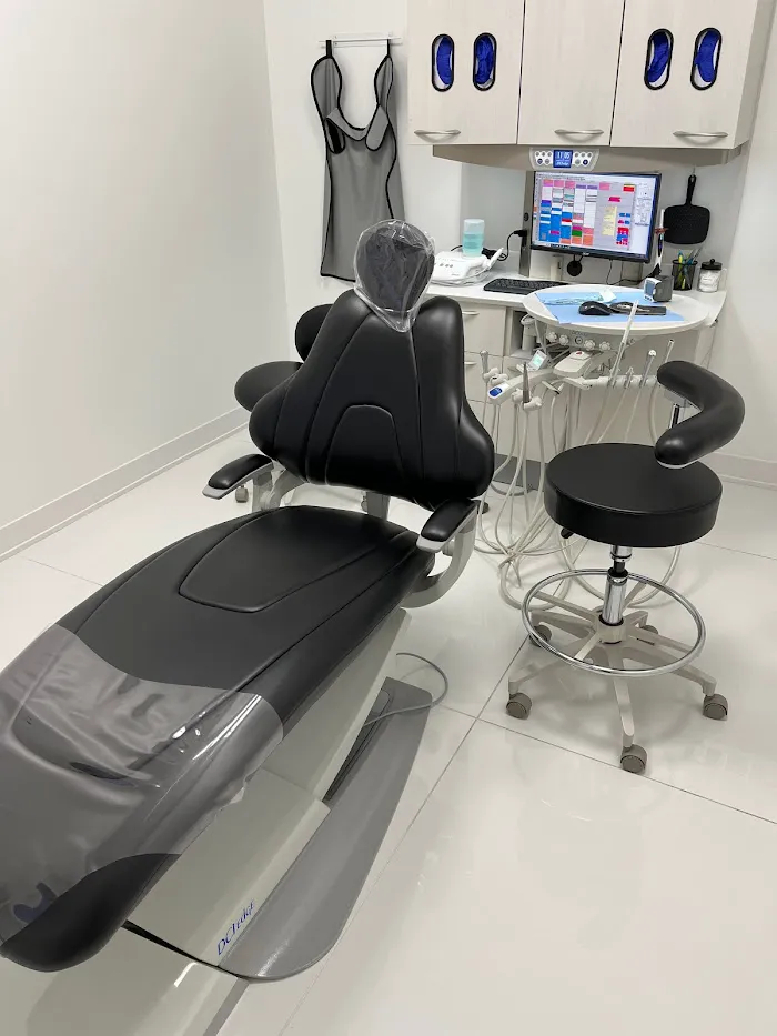 Nu Dentistry | Dentist Garden Oaks Houston TX - Dentist in Houston TX Picture 7