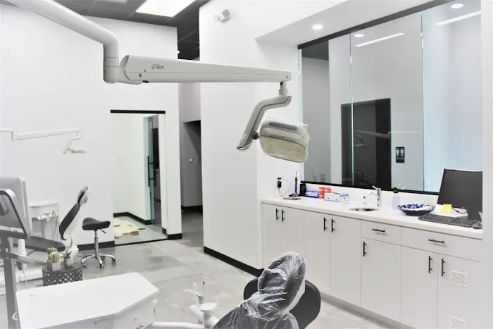 Greater Houston Dental Arts Orthodontics, Periodontics & Implants Picture 2