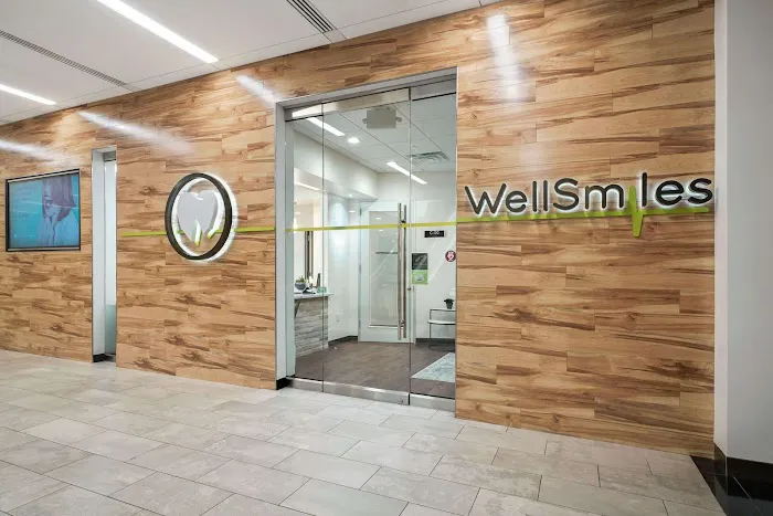 WellSmiles Dental Office at Greenway Picture 3