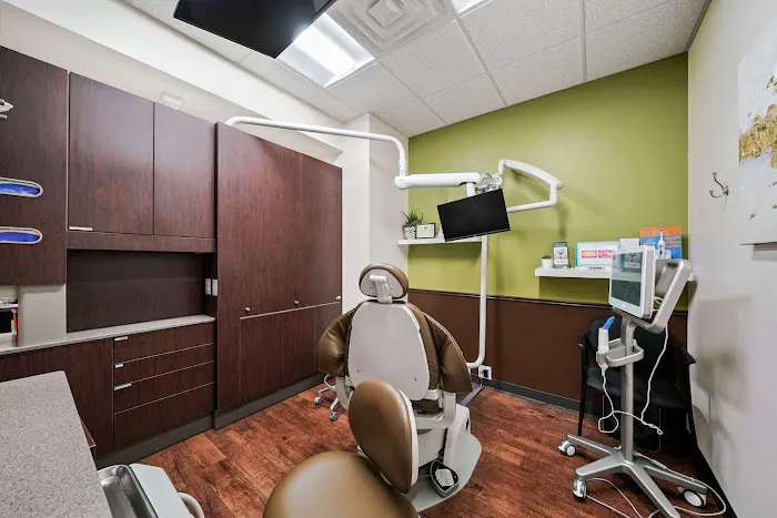WellSmiles Dental Office at Greenway Picture 1
