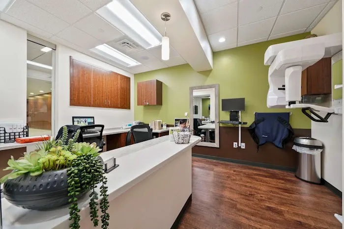 WellSmiles Dental Office at Greenway Picture 2