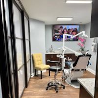 Stony Island Dental ico