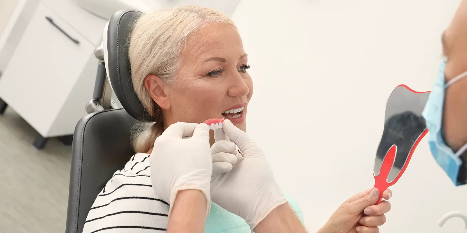 Comprehensive Tooth Restoration for the Elderly: Enhance Your Smile and Confidence