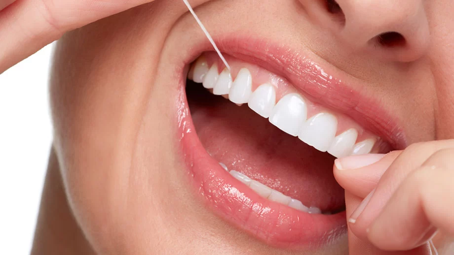 How to Use Dental Floss Effectively: Tips and Techniques for Optimal Dental Hygiene