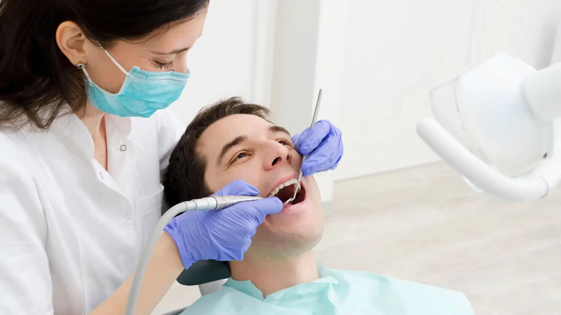 How to Find the Best Dentist for Complex Dental Procedures: A Complete Guide