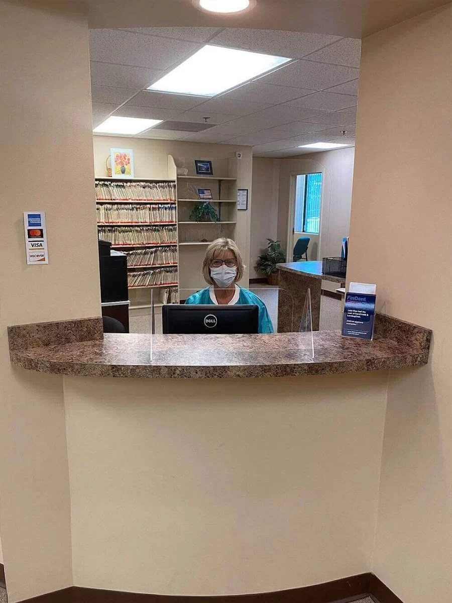 Quincy Dental Associates Picture 5