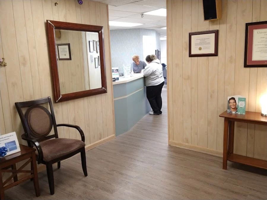 Armin Dental Associates Picture 6