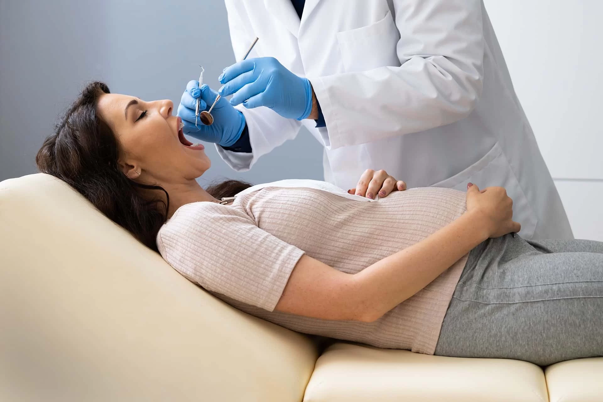 Essential Tooth Care for Pregnant Women: Tips for a Healthy Smile