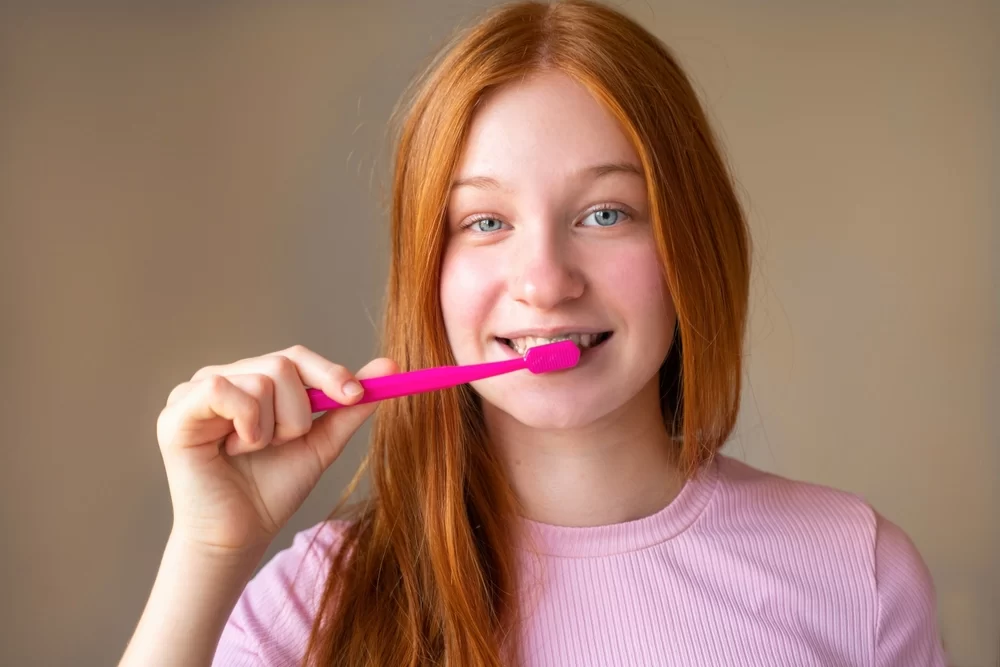 Essential Oral Care for Teenagers: Tips for Healthy Teeth and Gums