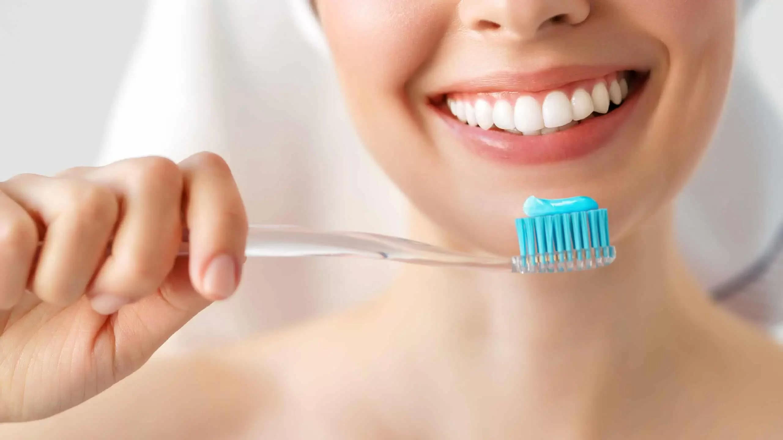 The Benefits of Professional Teeth Cleaning: Why It's Essential for Your Oral Health