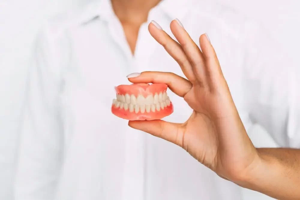 How to Avoid Gum Disease While Wearing Dentures: Essential Tips for Healthy Gums