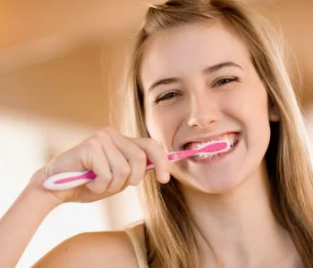 How to Handle Tooth Sensitivity in Older Adults: Effective Solutions