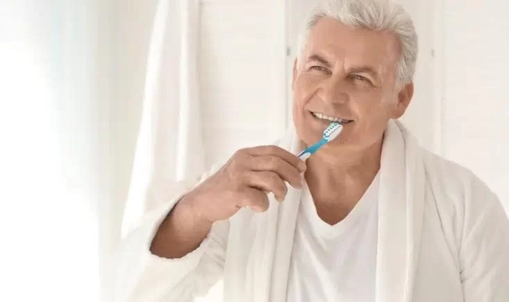 Essential Dental Care Tips for Seniors and Aging Adults