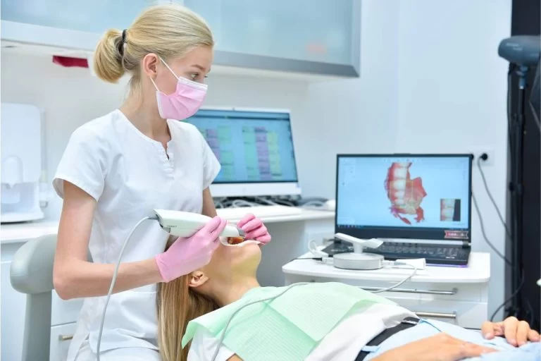Why Choosing a Dentist with Advanced Technology Can Revolutionize Your Oral Health